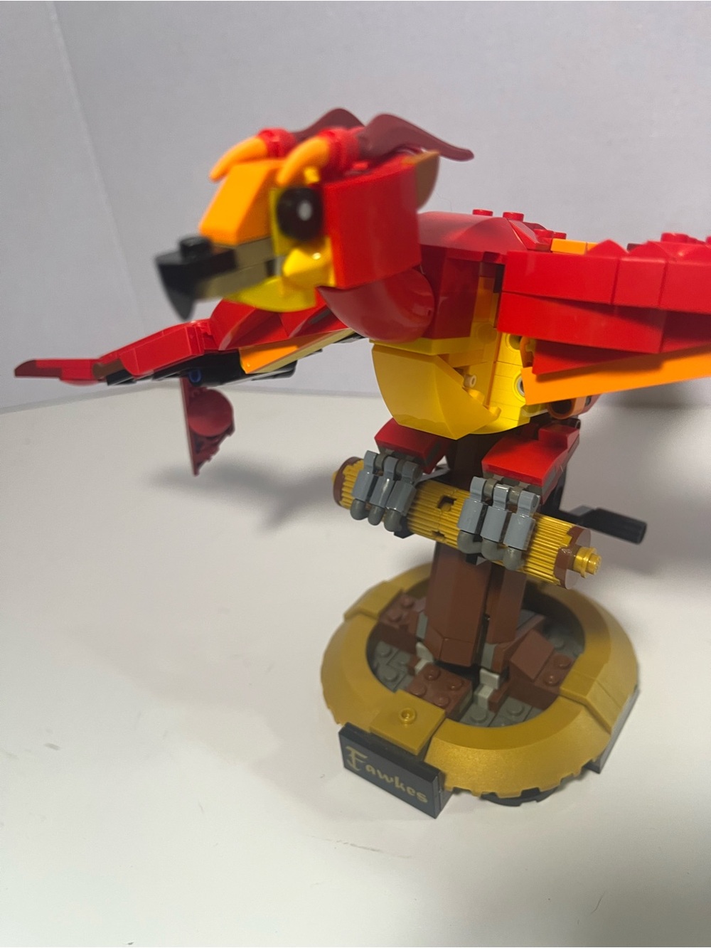 Lego Harry Potter Fawkes, Dumbledore's Phoenix 76394 toy